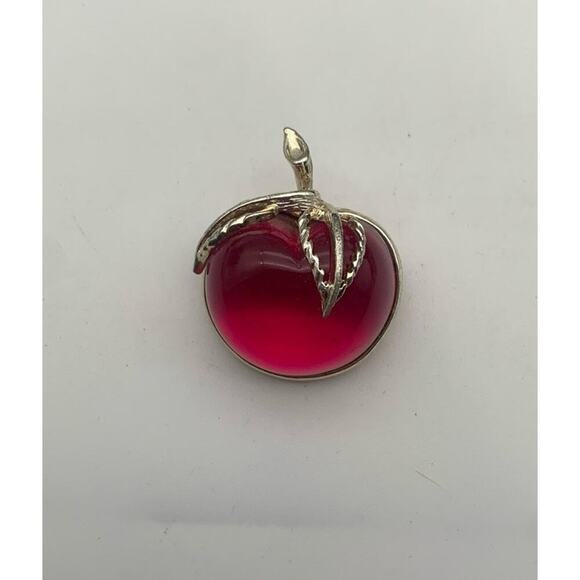 Vintage Sarah Coventry Jelly Belly Lucite Apple Cherry Brooch Fuchsia Pink Red - Picture 2 of 4